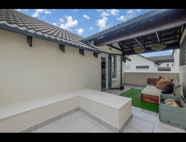 1 BEDROOM APARTMENT TO LET IN DAINFERN